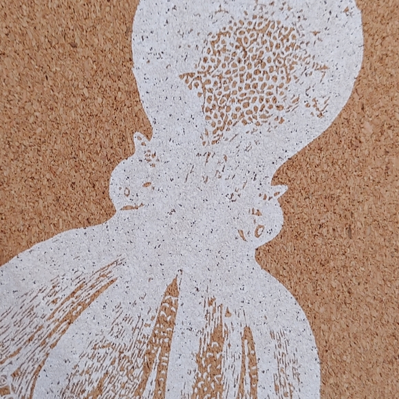 Octopus Decor Cork Board - Picture 2 of 4